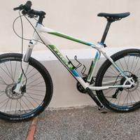 bici mtb trek