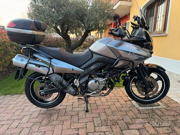 Suzuki V Strom DL 650 - 2006
