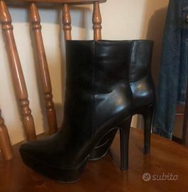Stivaletti ecopelle tacco 12 come nuovi n. 38