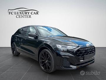 Audi Q8 3.0 tdi 286cv S line quattro 286cv Valcona