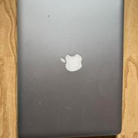 Apple MacBook Pro 13" (8,1) i5 8GB RAM 128GB SSD