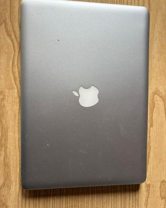 Apple MacBook Pro 13" (8,1) i5 8GB RAM 128GB SSD