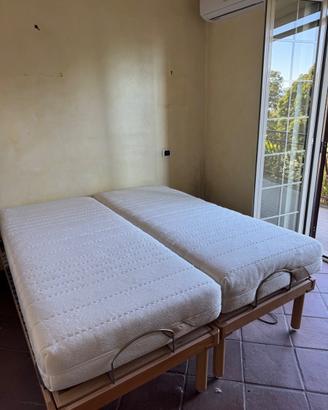 Letto matrimoniale elettrico 160x190 con 2 reti