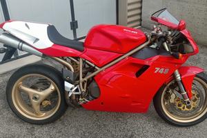 Ducati 748 S