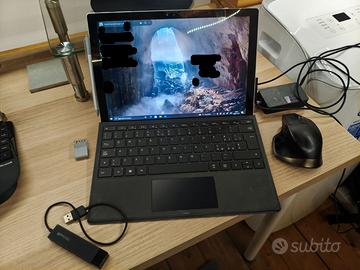 Surface Pro 4 + Accessori orig. + Mouse Logitech
