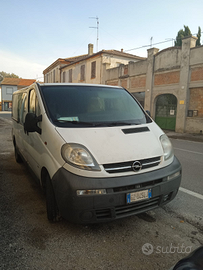 Opel Vivaro passo lungo