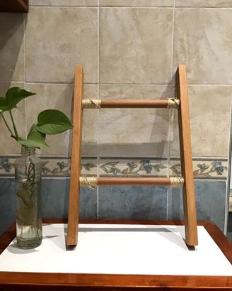 Scaletta porta asciugamani artigianale