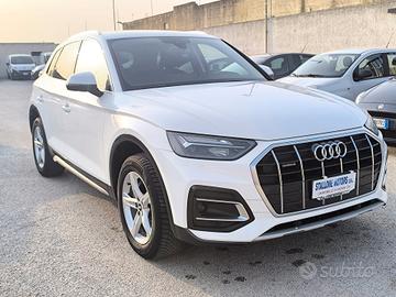 Audi Q5 40 TDI quattro S tronic Business Advanced