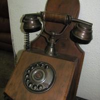 Telefono a muro