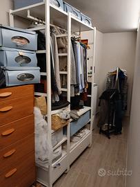 armadio aperto ikea