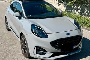 Ford Puma 125 cv Mild hybrid in garanzia ford