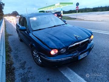 Jaguar X-Type 2.5 V6 Iscritta ASI Con GPL e Gancio
