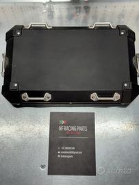 Condividi Coperchio Valigia BMW R1200/1250GS Adven