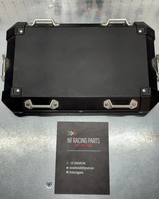 Condividi Coperchio Valigia BMW R1200/1250GS Adven