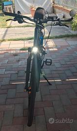 Riverside 520 E