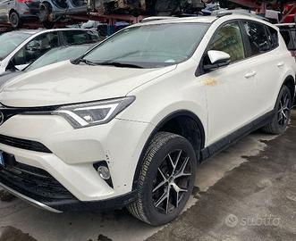 TOYOTA RAV4 2.0D 140CV - ANNO 2018