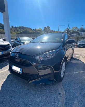 Toyota Yaris 1.5 Hybrid 5 porte Active