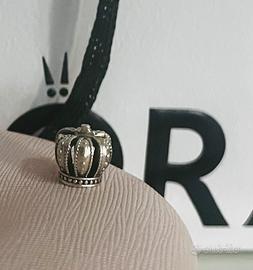 Pandora charm corona