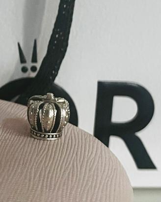 Pandora charm corona