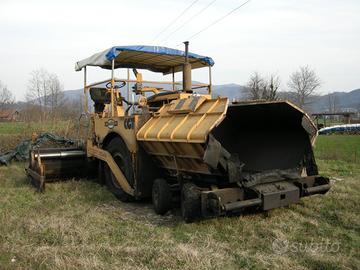 Vibrofinitrice simesa 2348