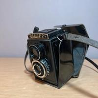 Macchina fotografica antica Lubitel 2