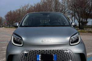 Smart for four EQ PULSE 30.000km