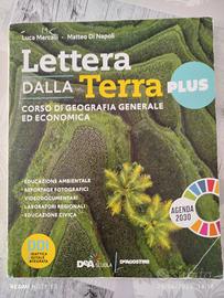 libro di geografia lettera dalla Terra plus