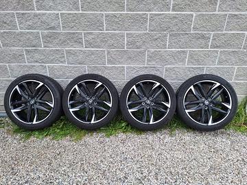 Cerchi in lega 19" Originali Toyota C-HR + Gomme