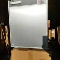 Frigo a compressore 12 82 lt (47,5Lx60Hx52.5P)