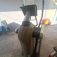 Ellittica Technogym