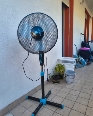 VENTILATORE ELETTRICO A PIANTANA