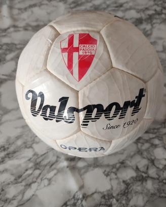 Calcio Padova 1910 Pallone Valsport