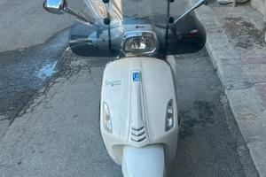 Vespa sprint 50