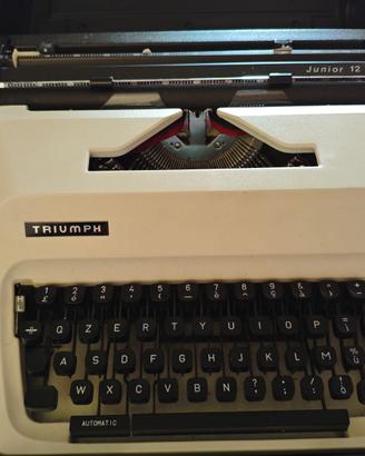 Triumph Junior 12 con custodia - vintage