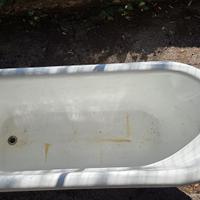 vasca da bagno in ghisa d'epoca