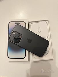 Telefono 14 pro nero