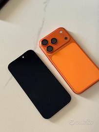 iPhone 17 Pro Arancione 🧡📱 – PER RICAMBI