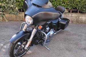 Harley-Davidson Touring Street Glide - 2017