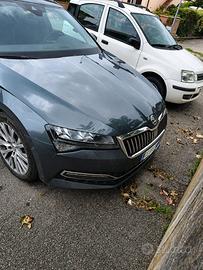 Skoda Superb ful optional