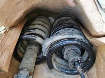 Ammortizzatori Pajero V60