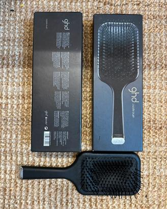 Ghd spazzola quadrata rovinata