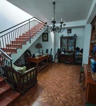 Villa più maneggio