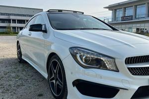 Mercedes CLA 220 AMG
