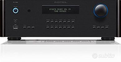 Rotel preamplificatore RC 1590
