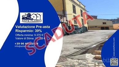 Immobile in asta di 25 m² con box auto a Recanati