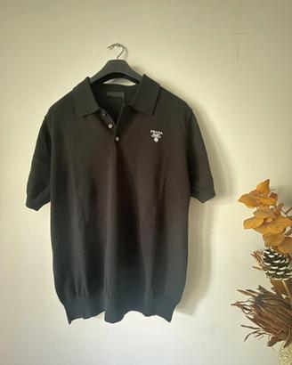Polo Prada nera con logo