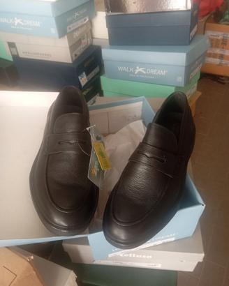 Scarpe mocassini classici neri uomo, Walk Dream