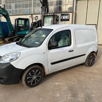 Nissan NV250