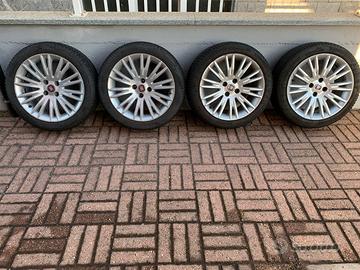 4 pneumatici INVERNALI 195/45 R16 Fiat PANDA sport