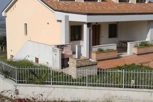 Casa semi indipendente Troia